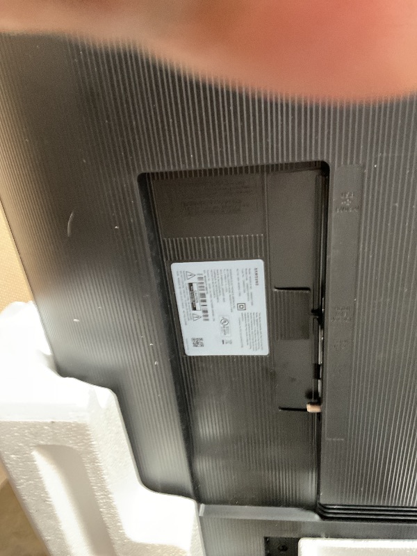 Photo 1 of 65” Class DU7200 Series Crystal UHD 4K Smart Tizen TV (2024)