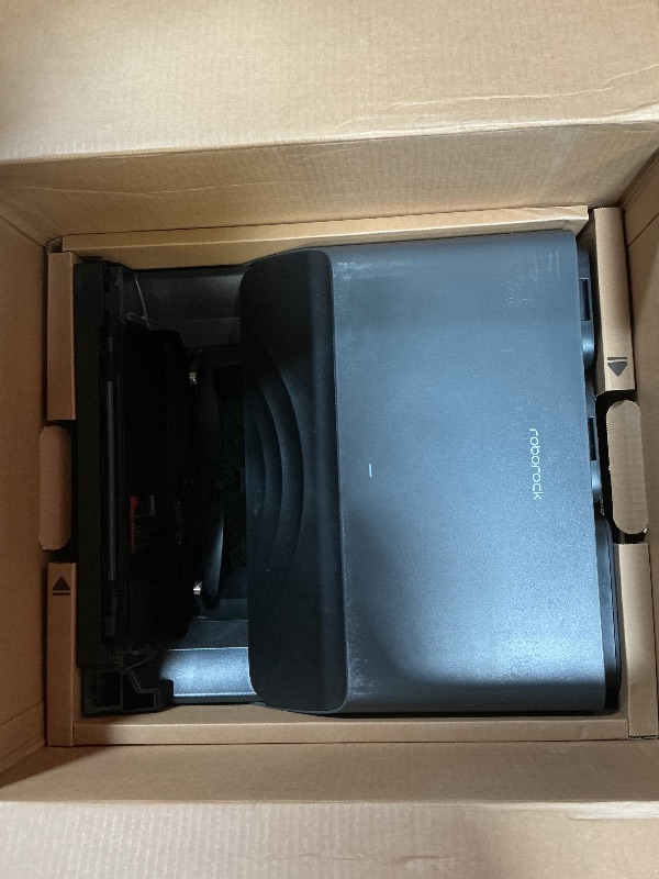 Photo 1 of ***USED***roborock Saros 10 Robot Vacuum and Mop, 22,000Pa Suction, AI Obstacle Avoidance, 3.14-inch Ultra Thin, Intelligent Dirt Detection, Zero Tangling Main Brush, Hot Water Mop & Dock Self Cleaning