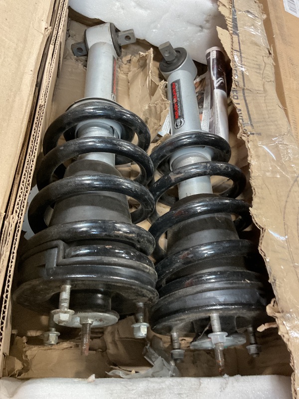 Photo 1 of **SCRAPES. DIRT**Rough Country 2" Loaded N3 Leveling Struts for 2014-2018 Chevy/GMC 1500-501063