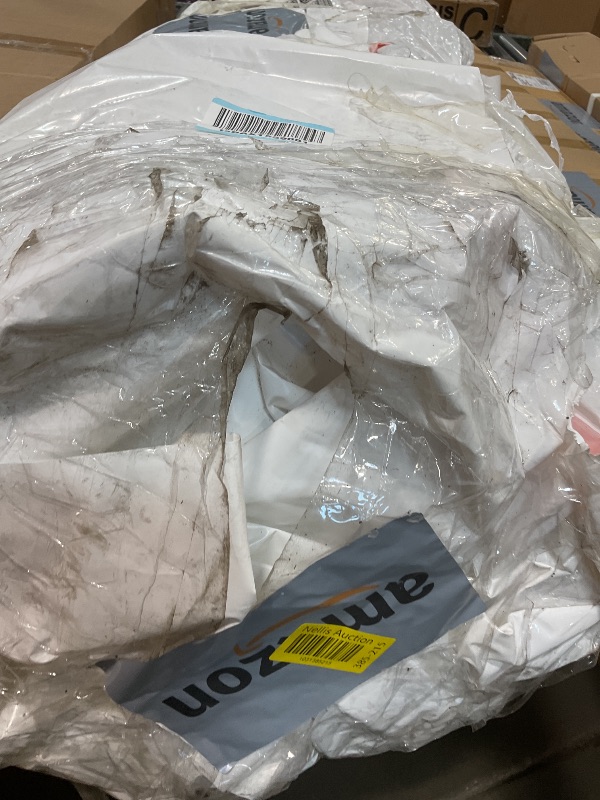 Photo 1 of **DIRT FROM TRANSPORT **Loloi Darby Collection DAR-04 Ivory/Stone 9'-2" x 13' Area Rug