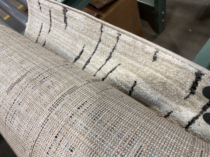 Photo 1 of **DIRT FROM TRANSPORT **Loloi Darby Collection DAR-06 Sand/Dk. Grey 7'-10" x 10' Area Rug