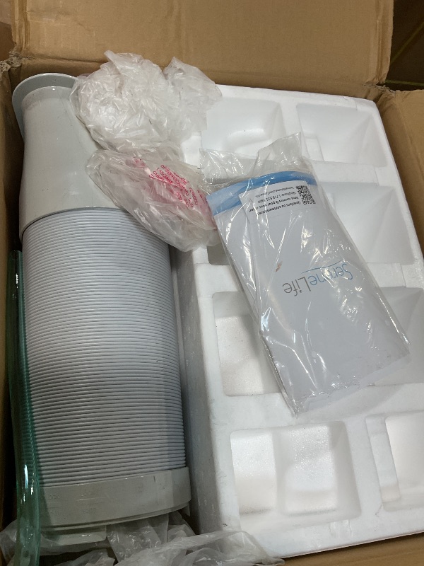 Photo 1 of **DIRT**SereneLife Portable Air Conditioner With Heat & Built-in Dehumidifier 10,000 BTU, Portable Heater & AC For Rooms up to 450 Sq Ft - Remote Control & Window Mount Exhaust Kit Included