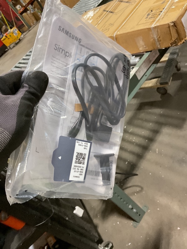 Photo 1 of **DIRT**Samsung 55-Inch Class QLED Q8F 4K UHD Smart TV (2025 Model) Q4 AI Processor, 100% Color Volume with Quantum Dot, AirSlim Design, Endless Free Content, Samsung Vision AI, Alexa Built-in