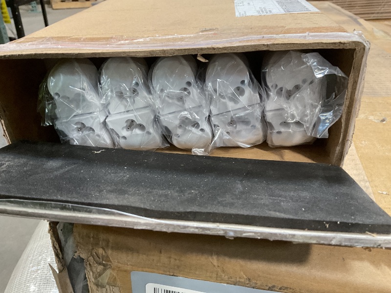 Photo 1 of 10-Pack 8ft LED Shop Light Fixture - 90W T8 Integrated LED Tube Light - 6500K 12000LM V-Shape Linkable - High Output - Clear Cover - Plug and Play - 270 Degree Lighting for Garage, Shop, Barn