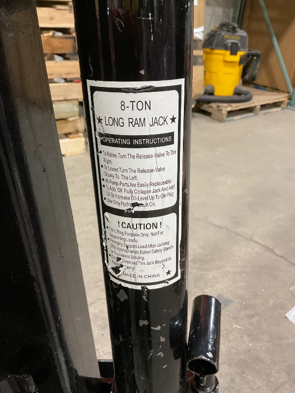 Photo 1 of ***USED, MINOR DAMAGE, PARTS MISSING***2-Ton Folding Engine Hoist Cherry Picker 44 Lb Capacity Hydraulic Shop Crane with Telescoping Boom 6 Caster Wheels for Automotive Repair Garage Use Includes Hitch and Storage Stand Black
