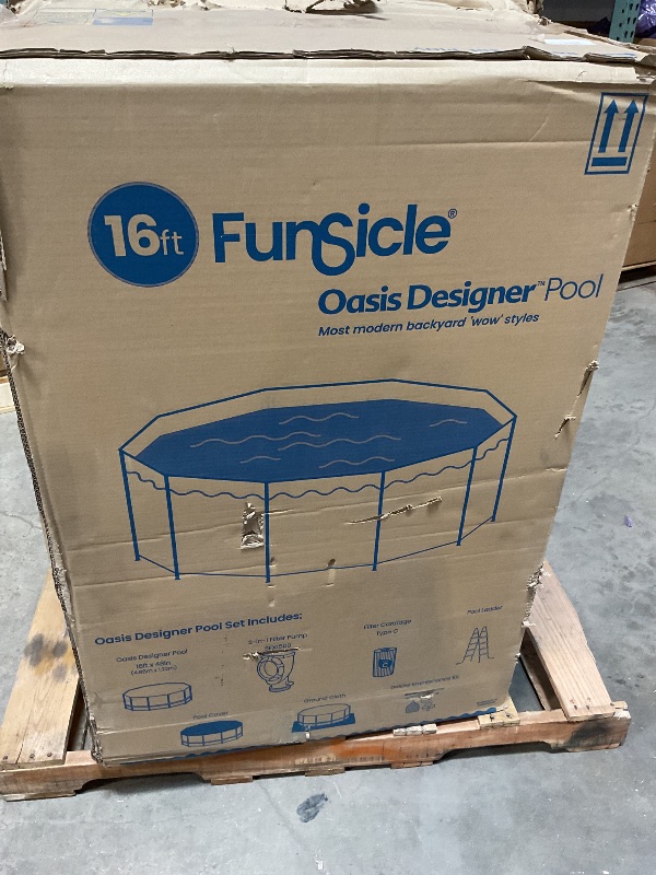 Photo 1 of 16ftx48in Swimming Pool