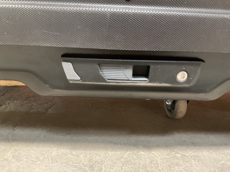 Photo 1 of ***USED, MINOR DAMAGE, MISSING KEYS***Thule Force 3 XL US