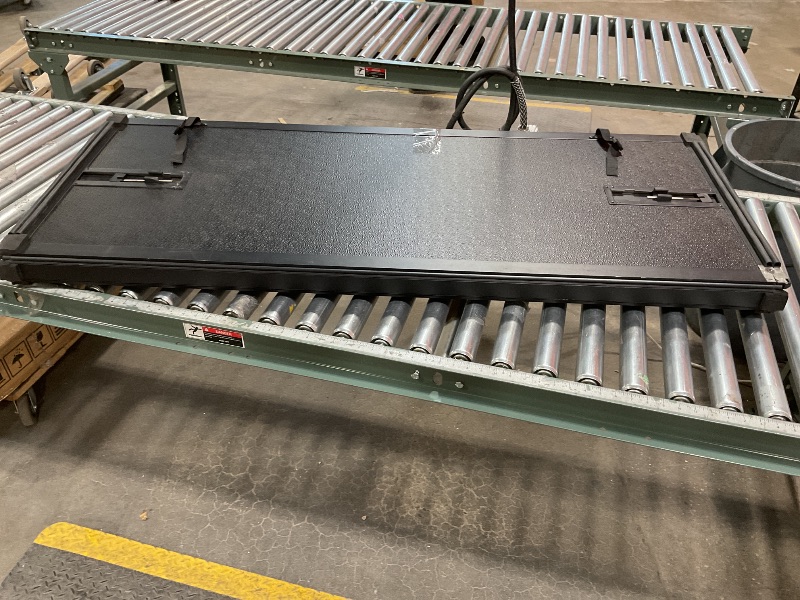 Photo 1 of ***MINOR DAMAGE, UNKNOWN MISSING HARDWARE***Hard Folding Truck Bed Tonneau Cover Compatible with Chevy Colorado & GMC Canyon 2015-2026 6.2 ft Long Box, Tri Fold Style