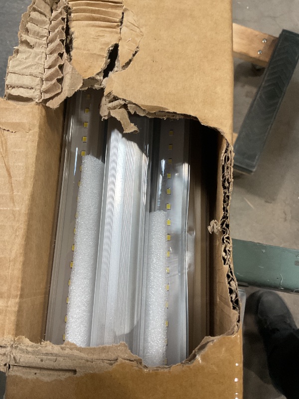 Photo 1 of ***MINOR DAMAGE ***ONLYLUX 8 Foot Led Lights, T8 96" 45Watt FA8 Single Pin LED Shop Lights 5850LM, Ballast Bypass, 6000k, F96 8ft Led Bulbs Fluorescent Replacement,Workshop, Warehouse, Clear Cover(12 Pack)