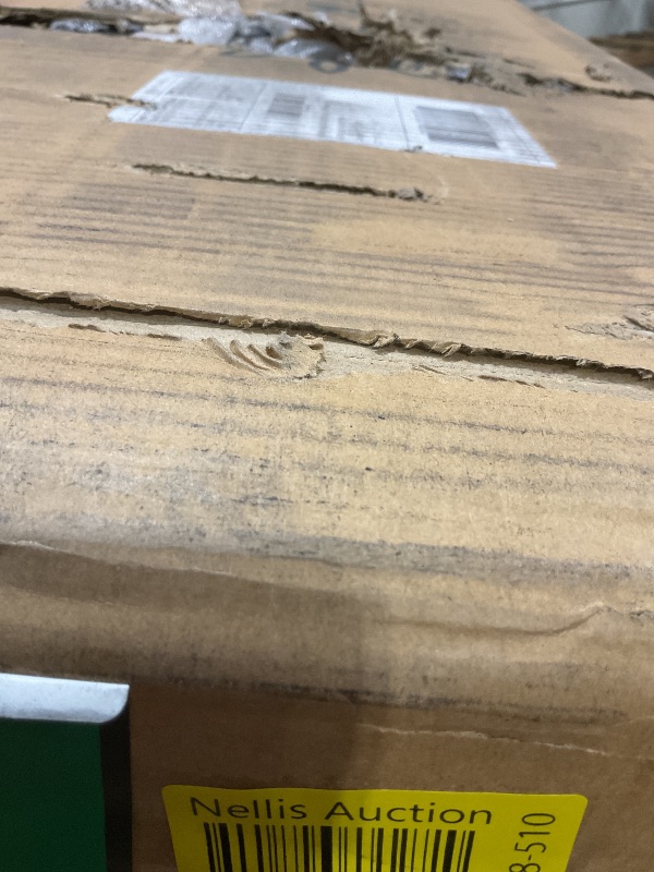 Photo 1 of **SCRATCHED DAMAGE**Zinus Leonardo Metal Platform Bed Frame, Victorian Spindle Style Headboard and Footboard, Heavy Duty Bed Base, Ample Underbed Space, Queen