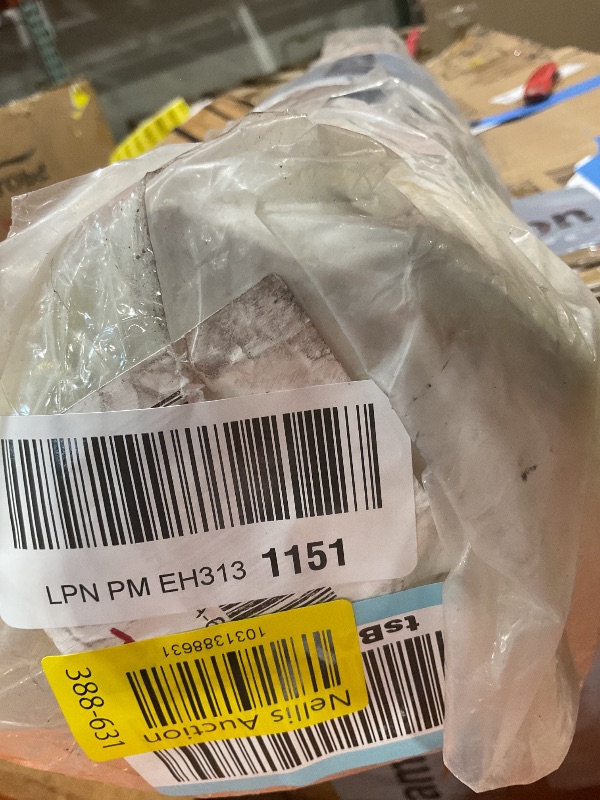 Photo 1 of **DIRT FROM TRANSPORT **Loloi Amber Lewis Josie Collection JOS-05 Dove/Gold 6'-0" x 9'-0", .13" Pile Height, Low Profile, Machine Washable, Area Rug