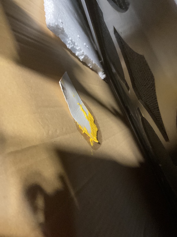 Photo 1 of **SCRATCH. DIRT**Roundhill Furniture Quarterfoil Diamond Design 4-Panel Room Divider, Black