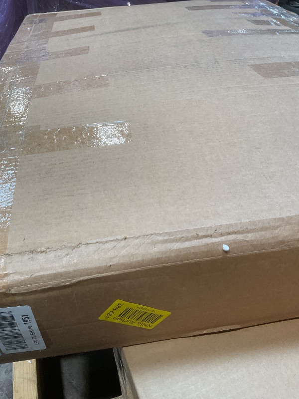 Photo 1 of **SELLIG FORPARTS AS PARTIAL SET. MAIN BASE PIECE**2 Ton Hydraulic Engine Hoist Crane with Lever, Folding Heavy-Duty Cherry Picker with 6 Locking Wheels & 4 Boom Positions, for Truck/SUV Engines, Garage Workshop, Industrial Lifting (Net Wt. 168 lbs)