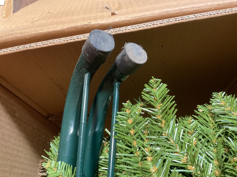 Photo 1 of **MINOR USE WEAR**National Tree Company 9 ft Unlit Dunhill Fir Full Artificial Christmas Tree, 4,026 Tips, Includes Stand, Green