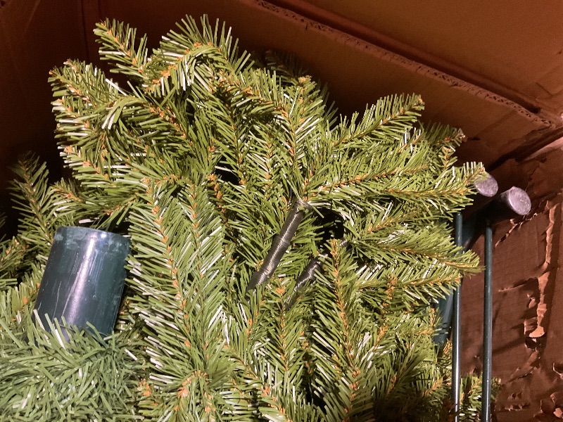 Photo 1 of **SCRAPES**National Tree Company 9 ft Unlit Dunhill Fir Full Artificial Christmas Tree, 4,026 Tips, Includes Stand, Green
