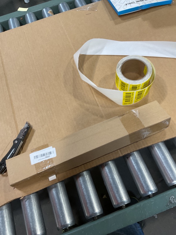 Photo 1 of 12pcs Artificial Calla Lily Flowers,13" Single Heads PU Flower Small Flower Bouquet Accessorie,Calla Lily Bridal Wedding Bouquet for Greenery Plants Indoor Outside Garland Home Office Decor (Purple)