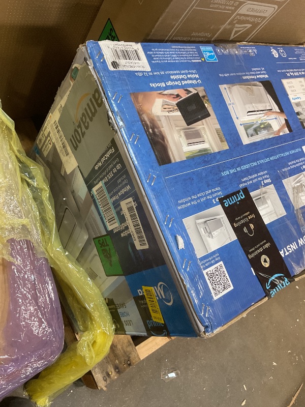 Photo 1 of **SELLING FOR PARTS. PLUG TURNED SIDEWAYS**Midea 12,000 BTU U Shaped Smart Inverter Window Air Conditioner - Cools 550 Sq Ft, Ultra Quiet with Open Window Flexibility - Alexa/Google Assistant Compatible - 35% Energy Savings, Remote (Updated)