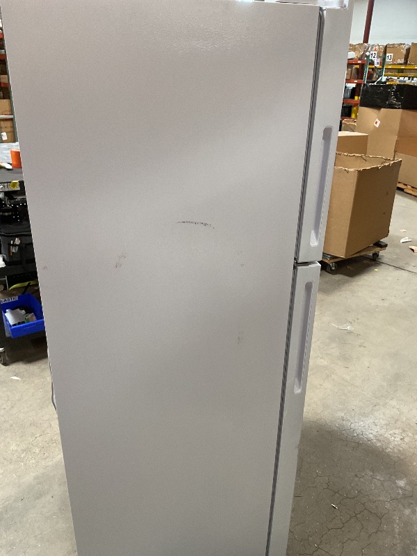 Photo 1 of *** MINOR DAMAGE***BLACK+DECKER 16.4 Cu. Ft. Top Mount Refrigerator with Freezer, 2 Door Refrigerator with Top Freezer and Separate Temperature Controls, Auto Defrost, BR1640KW, White