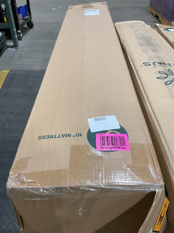 Photo 1 of *** MAJOR DAMAGE***ZINUS 10 Inch True Support Hybrid Mattress [New Version], Queen, Fiberglass Free, Medium Feel, Motion Isolation, Certified Safe Foams & Fabric, Mattress in A Box