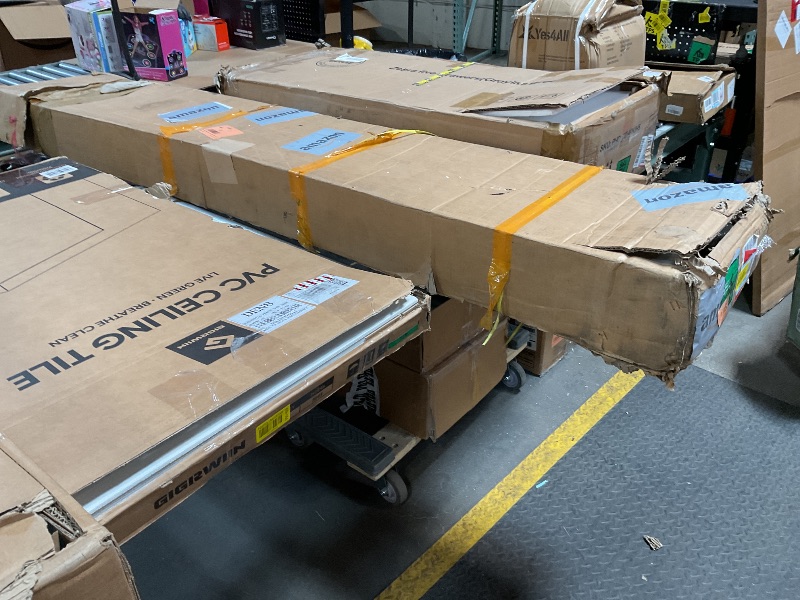 Photo 1 of **MISSING LEFT BRACKET**OEDRO Running Boards: Compatible with Chevy Colorado/GMC Canyon 2015-2026 Crew Cab, Wheel-to-Wheel Side Steps Two-Stairs Bed Access Nerf Bar Rails