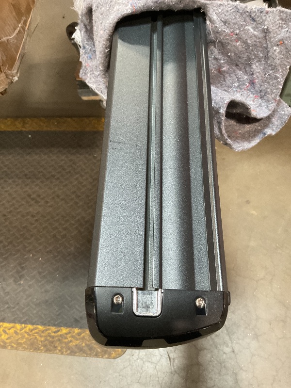 Photo 1 of *** UNKNOWN MISSING PART***Thule Outland Awning