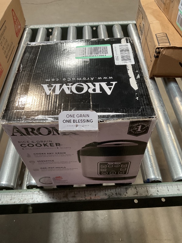 Photo 1 of **HAS A DENT ON BASE (LEANS)*** AROMA Digital Rice Cooker, 4-Cup (Uncooked) / 8-Cup (Cooked), Steamer, Grain Cooker, Multicooker, 2 Qt, Stainless Steel Exterior, ARC-914SBD