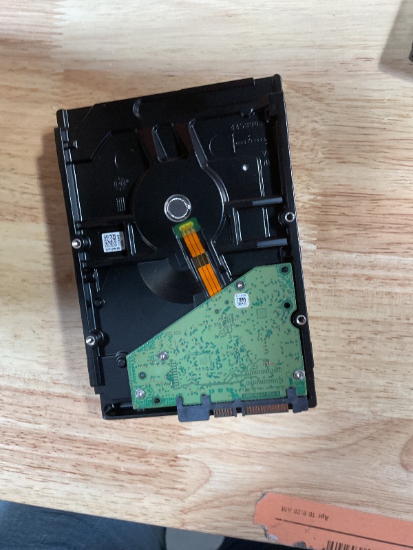 View 1 of ***FOR PARTS ONLY / BROKEN*** Seagate BarraCuda 8 TB Internal Hard Drive HDD – 3.5 Inch SATA 6 Gb/s, 5,400 RPM, 256 MB Cache for Computer Desktop PC (ST8000DMZ04/004)