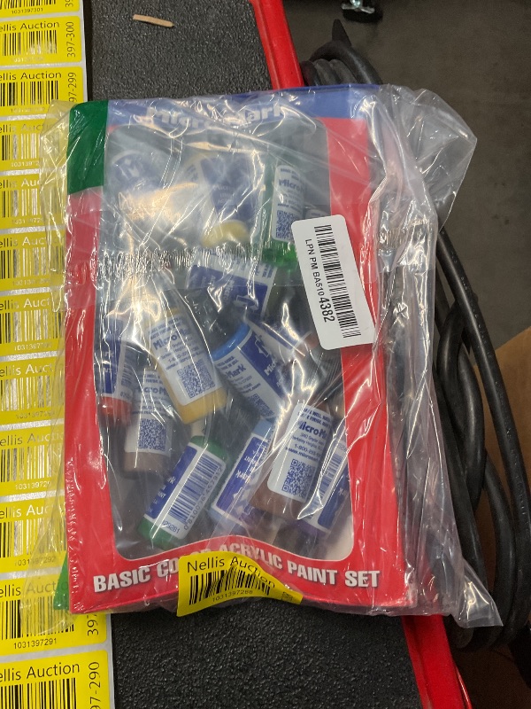 Photo 1 of Micro-Mark Basic Color Model Paint Set - Versatile Paint Set for Models, Miniatures, and Crafts