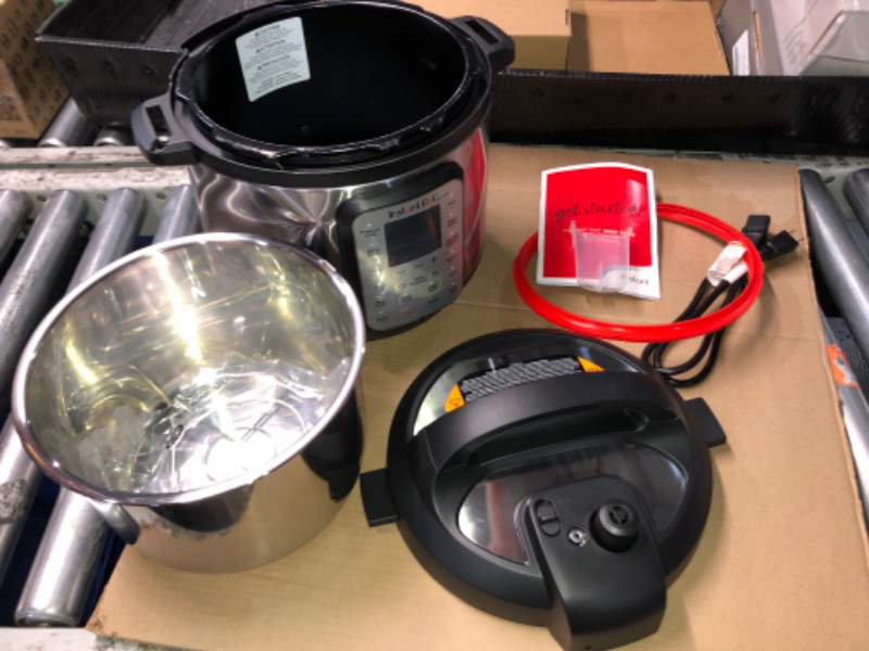 Photo 2 of **FOR PARTS ONLY**(NON REFUNDABLE ITEM)
Instant Pot  IP-DUO Plus60 6qt. 9-in-1 Multi-Functional Pressure Cooker