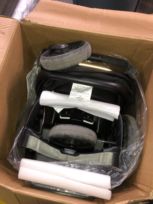 Photo 1 of **READ NOTES**
Evenflo Pivot Xpand Modular Travel System with LiteMax Infant Car Seat with Anti-Rebound Bar (Ayrshire Black)