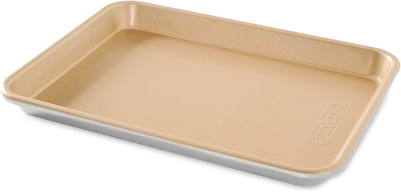 Photo 1 of *** 1***Nordic Ware 45355AMZ Naturals Aluminum NonStick Baker's Quarter Sheet