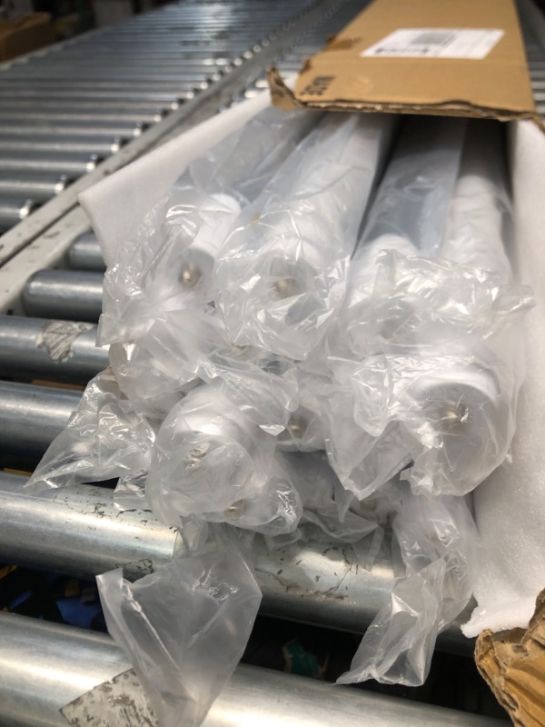Photo 1 of **TRUCK / TRAILER PICK UP ONLY**
8ft LED Shop Light, 8' 100W 15000lm 6000K Bulbs 