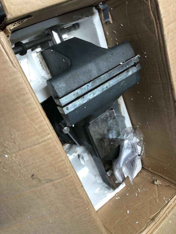 Photo 4 of ***HEAVILY USED - SEE PICTURES - UNABLE TO VERIFY FUNCTIONALITY***
Forward CR80A 8 Inch Bench Vise Heavy Duty Vice with Anvil and 190 Degrees Swivel Base (8")