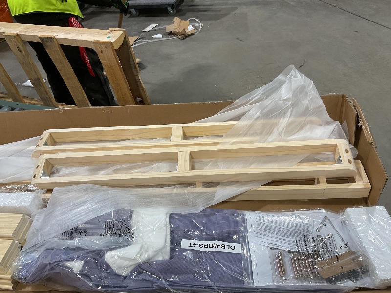 Photo 1 of ZINUS Edgar 4 Inch Wood Box Spring, Mattress Foundation, Sturdy Wood Structure, Low Profile, Easy Assembly, Twin