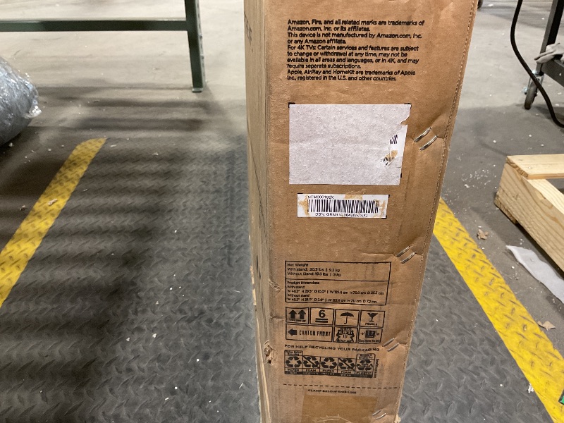 Photo 1 of TCL 55-Inch Class S5 UHD 4K LED Smart TV with Fire TV (55S551F, 2024 Model), Dolby Vision, HDR PRO+, Dolby Atmos, Alexa Built-in with Voice Remote, Apple AirPlay 2 Compatibility, Streaming Television The TV has no power source no remote obvious cracked to