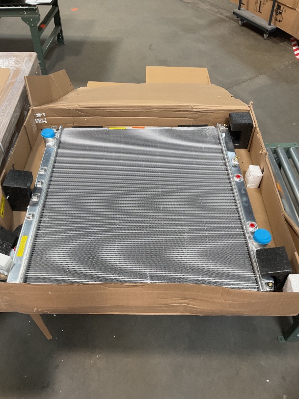 Photo 1 of Spectra Premium 2001-1762 Aluminum Industrial Complete Radiator