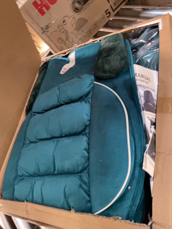 Photo 1 of ***GREEN***AOOG Fuzzy Car Seat Covers, Heated Bench Back Cushion Protector for Cars SUV Trucks(Front Pair,Black)