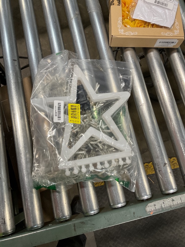 Photo 1 of (New) Christmas Decorations Star String Lights, 320 LED Christmas Light Outdoor Yard Decorations Tree Light with 13" Star,Hanging Fairy Twinkle Light for Xmas New Year Holiday Party