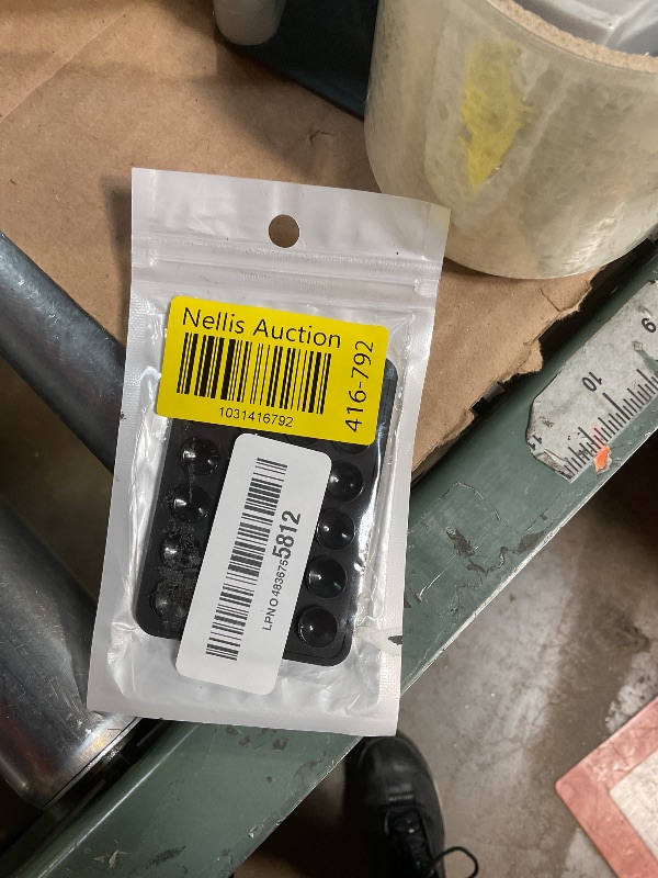 Photo 1 of 1/3/5/10pcs Square Silicone Suction Cup Phone Case Holder, 24pcs Large Silicone Cell Phone Suction Cups (10pcs Random Color)