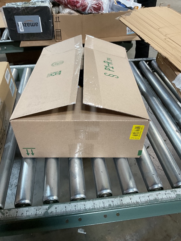 Photo 1 of ** Missing pieces** STAR WARS Power Crystal Lightsaber, 7 Colors & 10 Crystals, 50+ Color-Changing Combinations, Lights & Sounds, Toys for Boys & Girls Ages 4+