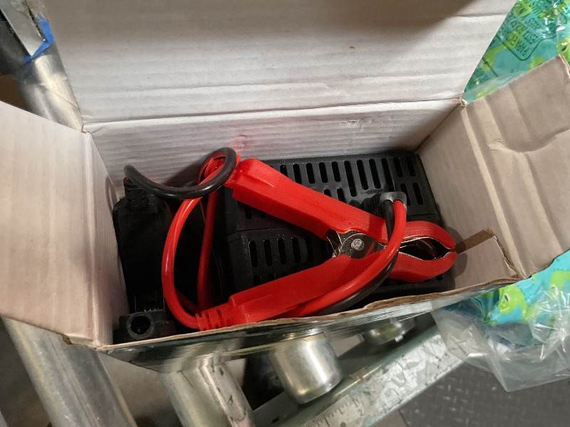 Photo 1 of 12V Lithium Battery Charger 14.6V 10A LiFePO4 Battery Charger, 3-Stage Smart Charger with LED Indicator, Multi-Protection, High Charging Efficiency, Special for 12V Lithium Iron Phosphate Battery