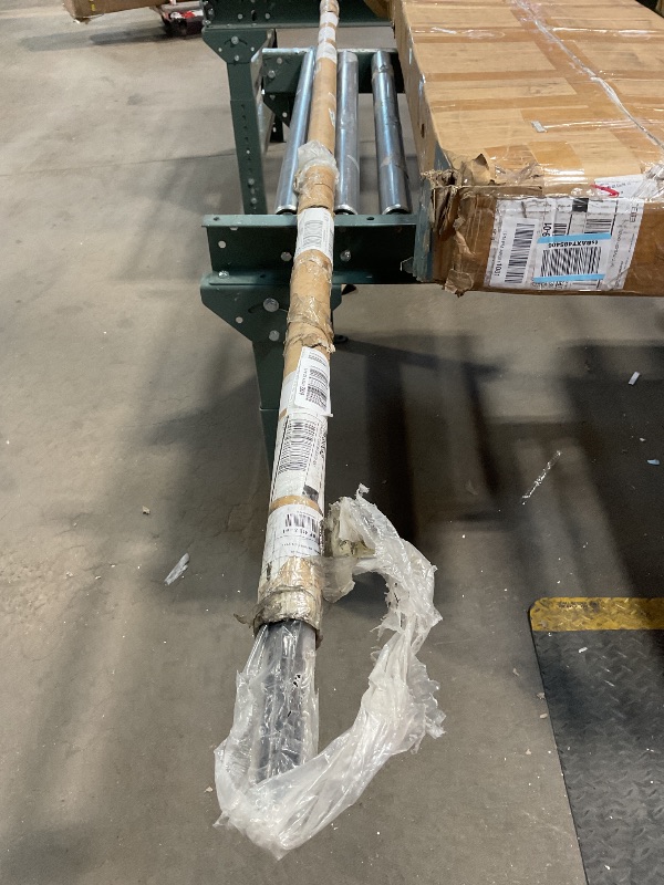 Photo 1 of *** BLACK***Fitvids 1 Inch Standard Barbell Bar, 7 Feet Bar for Home Gym Strength Training, weight lifting, Bench Press, 450 LB Capacity, Black