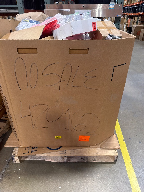 Photo 1 of *** NON REFUNDABLE *** 
NON SELL PALLET
*MUST BRING TRUCK TO PICK UP
