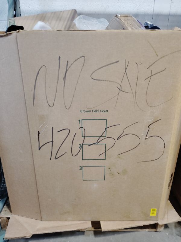Photo 1 of 
*** NON REFUNDABLE *** 
TRASH/NON SELL PALLET
*MUST BRING TRUCK TO PICK UP*

