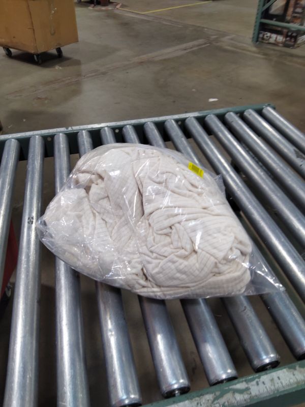 Photo 1 of ***RECOMENDED FOR 2 SEATER*** Turquoize Stretch Chesterfield Sofa Covers for Living Room Soft Sofa Couch Covers for 3 Cushion Couch Non-Slip Sofa Slipcover for Dogs Pet Furniture Protector Feature Jacquard Fabric (Sofa, Ivory)