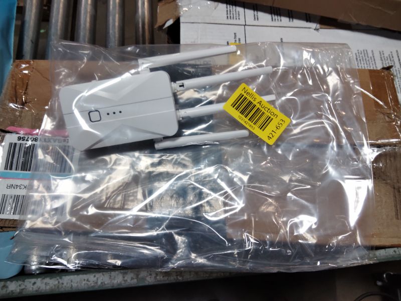 Photo 1 of **ISSUES WITH CONNECTION ** WiFi Extender Signal Booster, 2026 WiFi Extender AC1200Mbps Dual Band (5.8GHz/2.4GHz), WiFi Booster with Ethernet Port for Home Covers up to 10000 Sq.ft, Compatible with More Devices