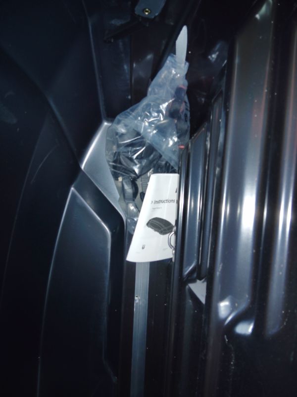 Photo 1 of **DAMAGED** Thule Force 3 XL US