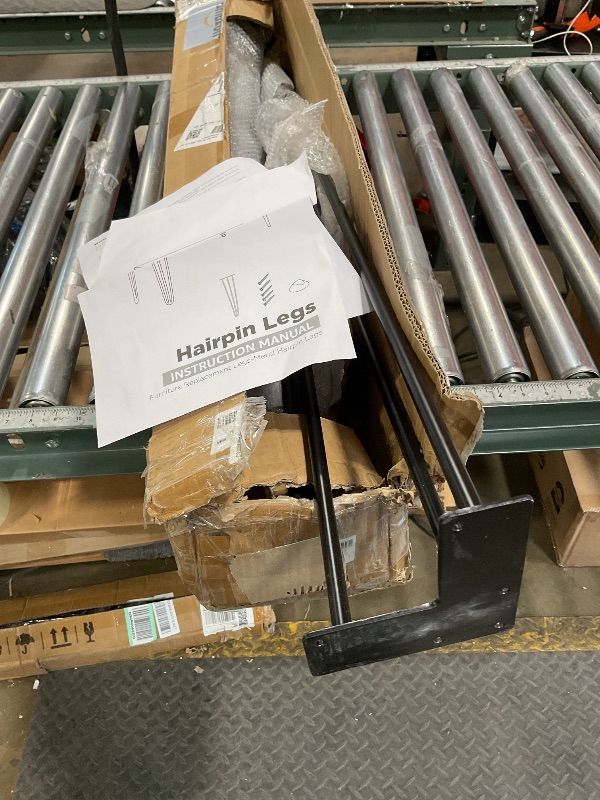Photo 1 of ******STOCK PHOTO MAY BE INACCURATE**Happybuy Hairpin Table Legs 34" Black Set of 4 Desk Legs 880lbs Load Capacity (Each 220lbs) Hairpin Desk Legs 3 Rods for Bench Desk Dining End Table Chairs Carbon Steel DIY Heavy Duty Furniture Legs