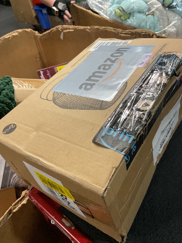 Photo 1 of UBright 2 Pack Rechargeable Table Lamp Cordless Table Lamp Battery Operated Lights Metal with 4 Lighting Mode Indoor Outdoor Lights for Patio Bedroom Living Room (Bulb Included) Black