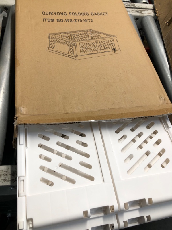 Photo 1 of (see all images) Medium Sewing Basket